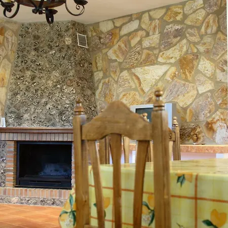 Casas Rurales La Solana Country house *